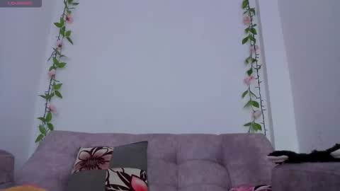 samanthajonson online show from February 9, 3:38 pm