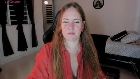 Snapshot of samanthaleon chatting on May 10, 5:34 am Samantha samy online show from May 10, 5:34 am