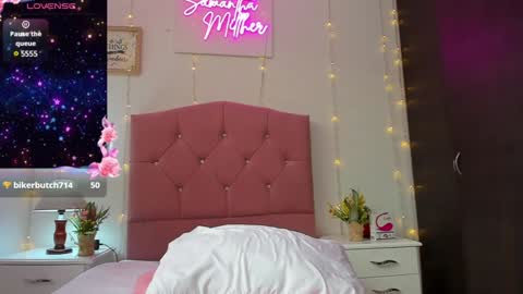 Snapshot of samanthamillher1 chatting on December 2, 8:00 pm Samy online show from December 2, 8:00 pm