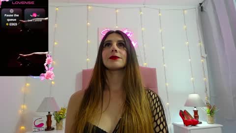 Snapshot of samanthamillher1 chatting on January 3, 12:33 am Samy online show from January 3, 12:33 am