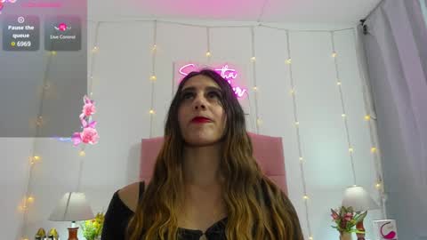 Snapshot of samanthamillher1 chatting on January 15, 6:43 am Samy online show from January 15, 6:43 am