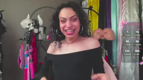 Samantha SayTen online show from June 4, 6:47 pm