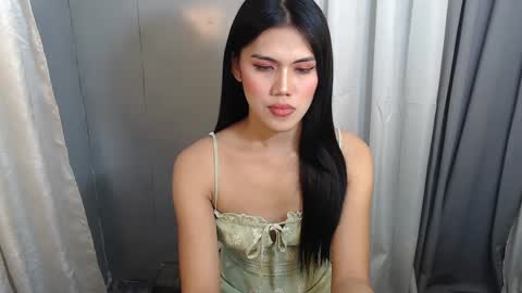 Snapshot of samanthasweety chatting on December 16, 8:09 am Samantha online show from December 16, 8:09 am