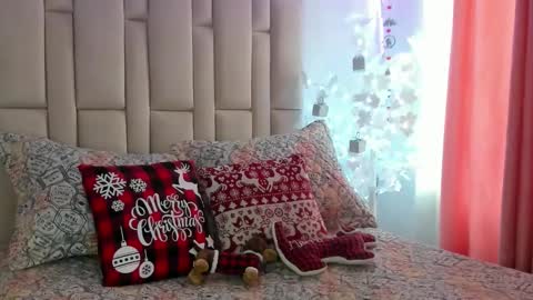 Samixmami online show from December 17, 6:36 pm