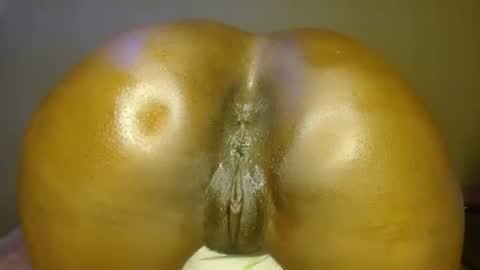 manth online show from November 9, 6:39 pm