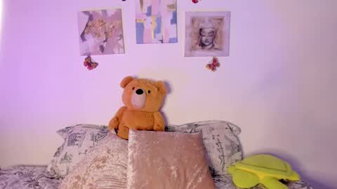 Samara is my name a pleasure delighted that you are here leave your thumb up it is important to me online show from January 24, 10:08 pm