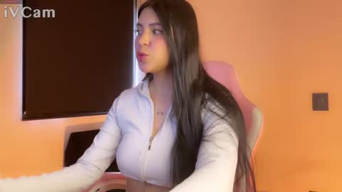 Snapshot of samara_lam chatting on February 2, 7:04 pm Sammy  online show from February 2, 7:04 pm