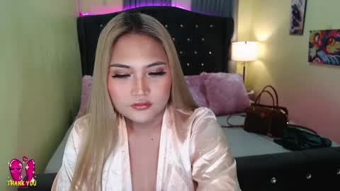 samara online show from December 1, 7:58 pm