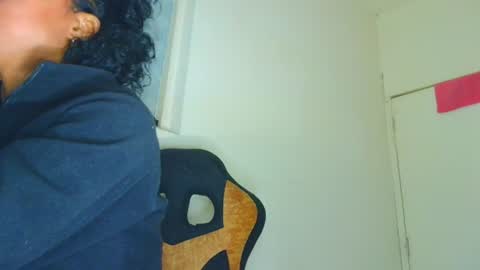 samary thomas online show from July 16, 2:17 am