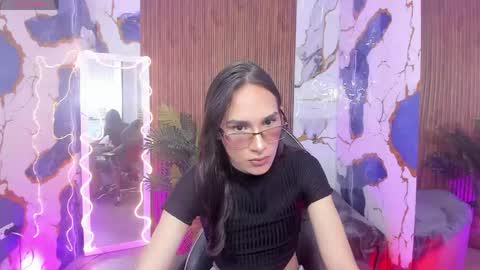 Snapshot of samcielo_tay chatting on April 16, 3:07 am sam online show from April 16, 3:07 am