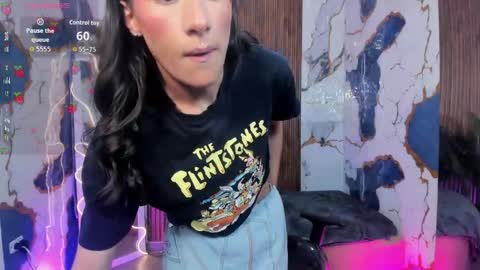 Snapshot of samcielo_tay chatting on May 2, 2:38 am sam online show from May 2, 2:38 am