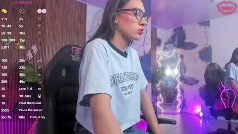 Snapshot of samcielo_tay chatting on May 7, 2:39 am sam online show from May 7, 2:39 am