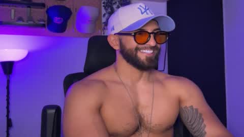 Sam Dornan online show from April 6, 4:46 am