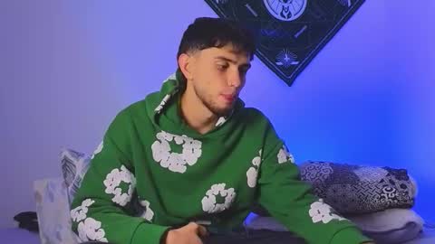 samevansx online show from October 29, 11:06 pm