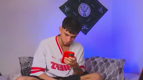 samevansx online show from November 16, 6:02 pm