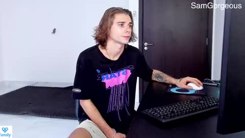 Snapshot of samgorgeous chatting on February 21, 10:17 am Fansly - Top4fans online show from February 21, 10:17 am