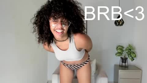 Samie Mury  online show from November 6, 3:29 am