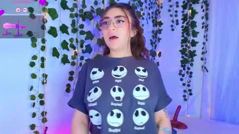 samii evans  online show from December 20, 1:56 am