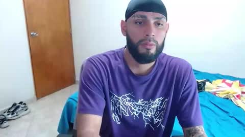 samir_music_ online show from November 9, 7:45 pm