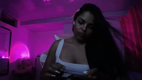 Snapshot of samirabunny_222 chatting on April 10, 1:44 am Danna dulce online show from April 10, 1:44 am