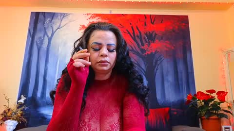     online show from January 16, 8:25 pm