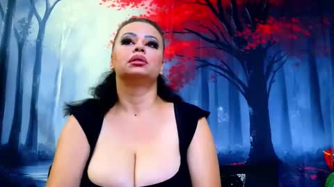     online show from October 16, 10:00 pm