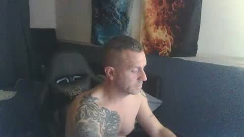 sammiboi38 online show from June 16, 9:39 pm