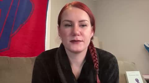 Snapshot of sammieplays chatting on February 9, 8:02 pm Playful Sammie online show from February 9, 8:02 pm