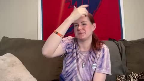 Snapshot of sammieplays chatting on February 24, 7:45 pm Playful Sammie online show from February 24, 7:45 pm