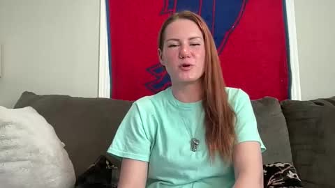 Snapshot of sammieplays chatting on April 26, 7:44 pm Playful Sammie online show from April 26, 7:44 pm
