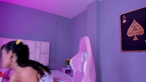 Snapshot of sammy__rose chatting on February 21, 8:21 pm Sammy Rose online show from February 21, 8:21 pm