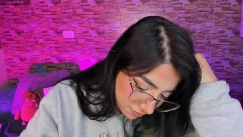 Snapshot of sammy_bunny1 chatting on February 18, 4:30 am Samantha online show from February 18, 4:30 am