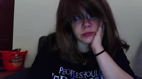 Sam online show from November 3, 6:31 pm