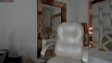 Sammy online show from December 17, 10:32 pm