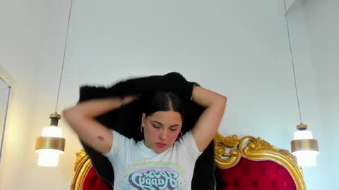  Sammy  online show from January 17, 6:33 pm