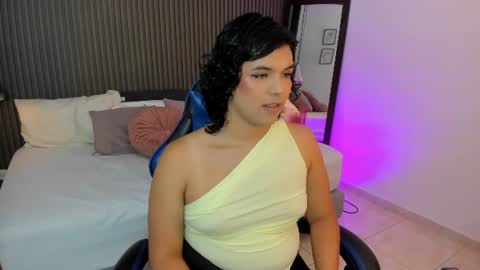 Axel online show from June 11, 8:29 pm