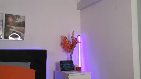 SammyPeeks online show from November 4, 8:24 am