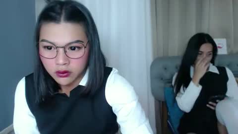 Snapshot of sammypretty19 chatting on February 9, 5:55 am im throat fucker online show from February 9, 5:55 am