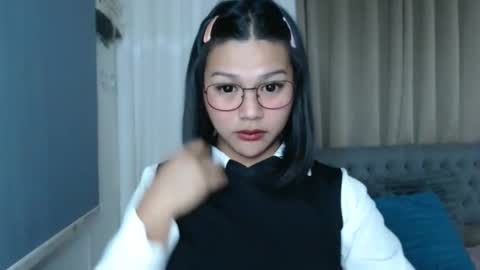 Snapshot of sammypretty19 chatting on February 20, 12:05 pm im throat fucker online show from February 20, 12:05 pm