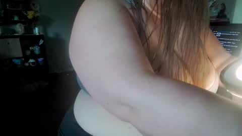 Snapshot of sammytimelove chatting on July 7, 10:47 pm Sammy Time online show from July 7, 10:47 pm