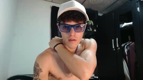 sammy model independiente online show from October 16, 7:59 pm