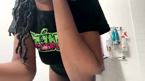 Snapshot of samoanne chatting on December 18, 7:36 am Samoanne online show from December 18, 7:36 am