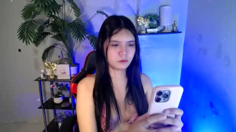 Snapshot of sampaguita_pinayxx chatting on July 6, 12:57 pm SOFIA online show from July 6, 12:57 pm