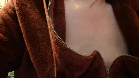 Sam online show from November 9, 10:52 pm