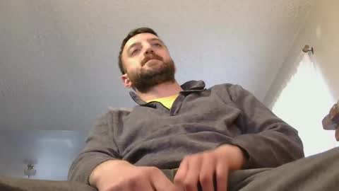 Snapshot of samthebully chatting on February 11, 12:48 am SamTheBully online show from February 11, 12:48 am