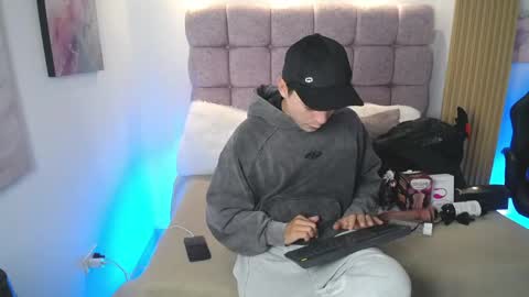 Snapshot of samu_foxxx chatting on May 22, 8:36 pm SAMU online show from May 22, 8:36 pm