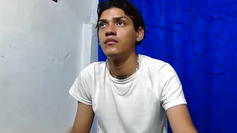 Samuel Sincee online show from April 7, 8:37 am