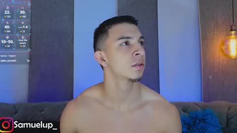 Snapshot of samuel_up01 chatting on January 7, 5:43 am Samuel online show from January 7, 5:43 am