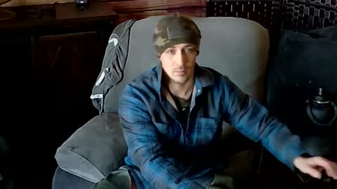 samueldixky online show from February 1, 6:06 pm