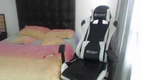 samy_vsn online show from February 18, 5:21 pm